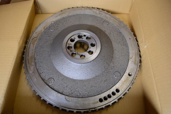 Καλή τιμή Τεχνουργήματα για φορτηγά, Flywheel 13450-2830 σε απευθείας σύνδεση