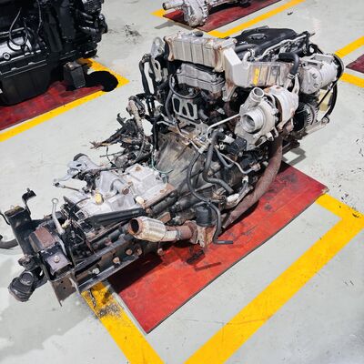 Καλή τιμή 4HK1T 5.193L Turbo Intercooler Common Rail Diesel Engine Assembly με ροπή 510–647 N·m για Isuzu NPR NQR NRR 700P σε απευθείας σύνδεση