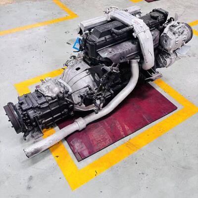1HZ κινητήρας ντίζελ 4.2L φυσική αναπνοή με 96kW μέγιστη ισχύς για την Toyota Land Cruiser 70 80 σειράς